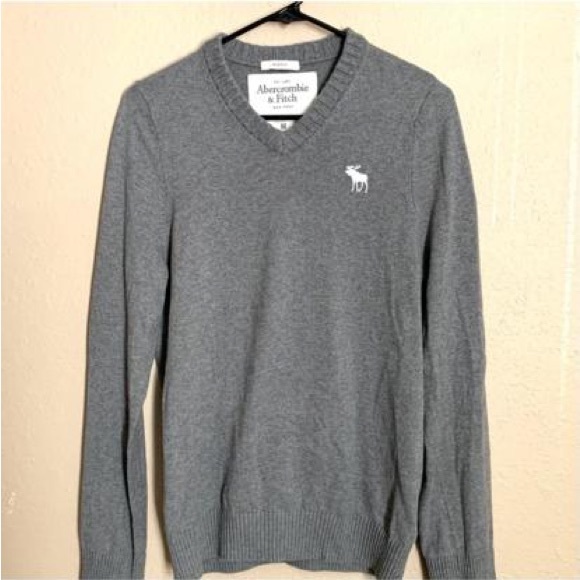 New without tags, A&F sweater. - Picture 4 of 5